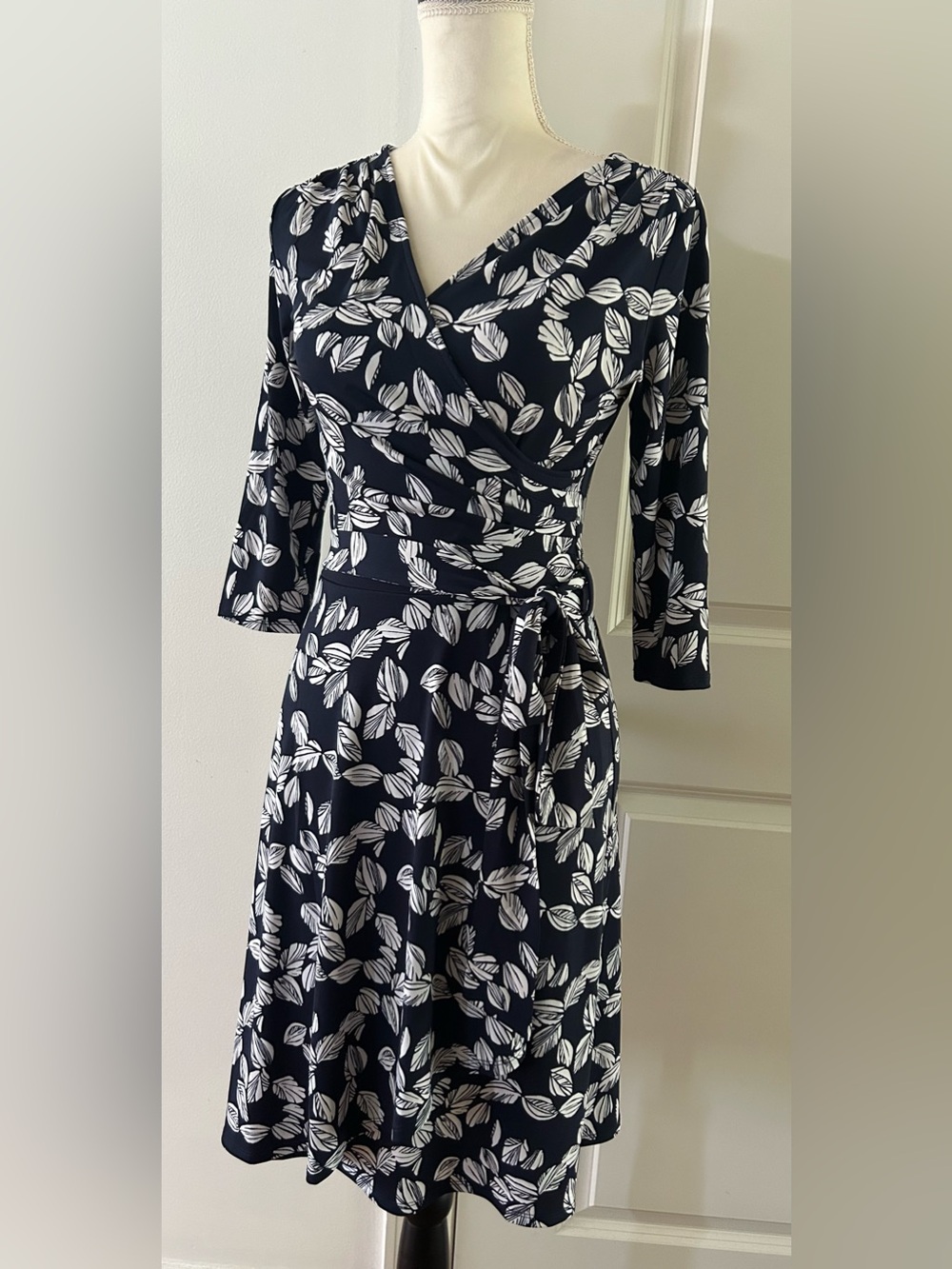 41 Hawthorn Kaylee Faux Wrap Knit Dress Size XS NWOT